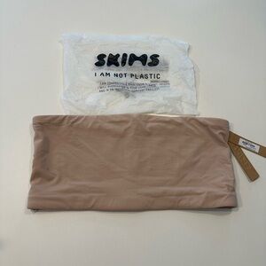 Skims Nude Bandeaus M New with tags!